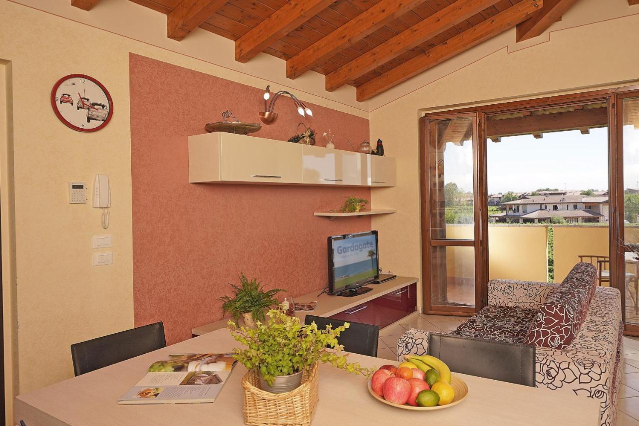 Residenza Tammaro - Gardagate Appartement Sirmione Buitenkant foto