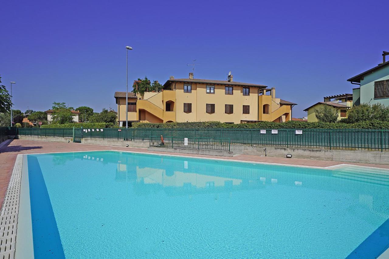 Residenza Tammaro - Gardagate Appartement Sirmione Buitenkant foto