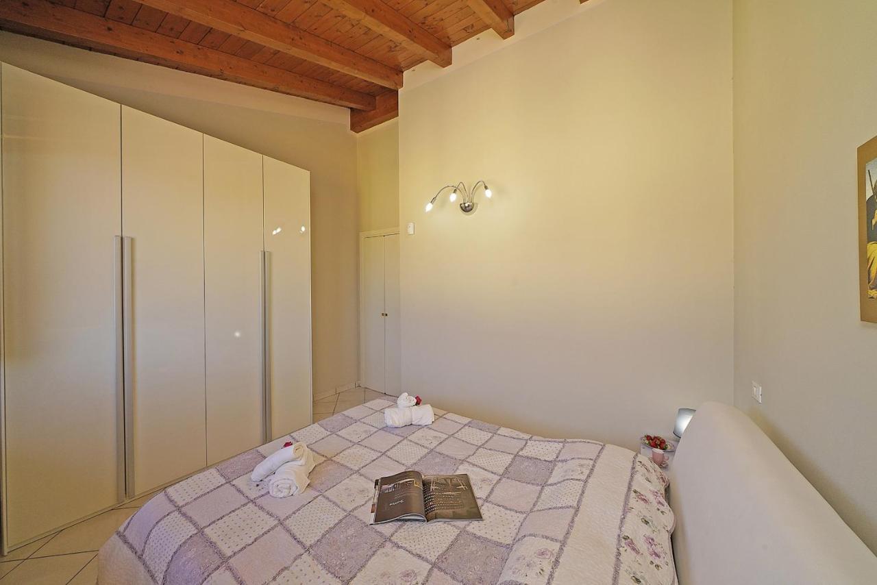 Residenza Tammaro - Gardagate Appartement Sirmione Buitenkant foto